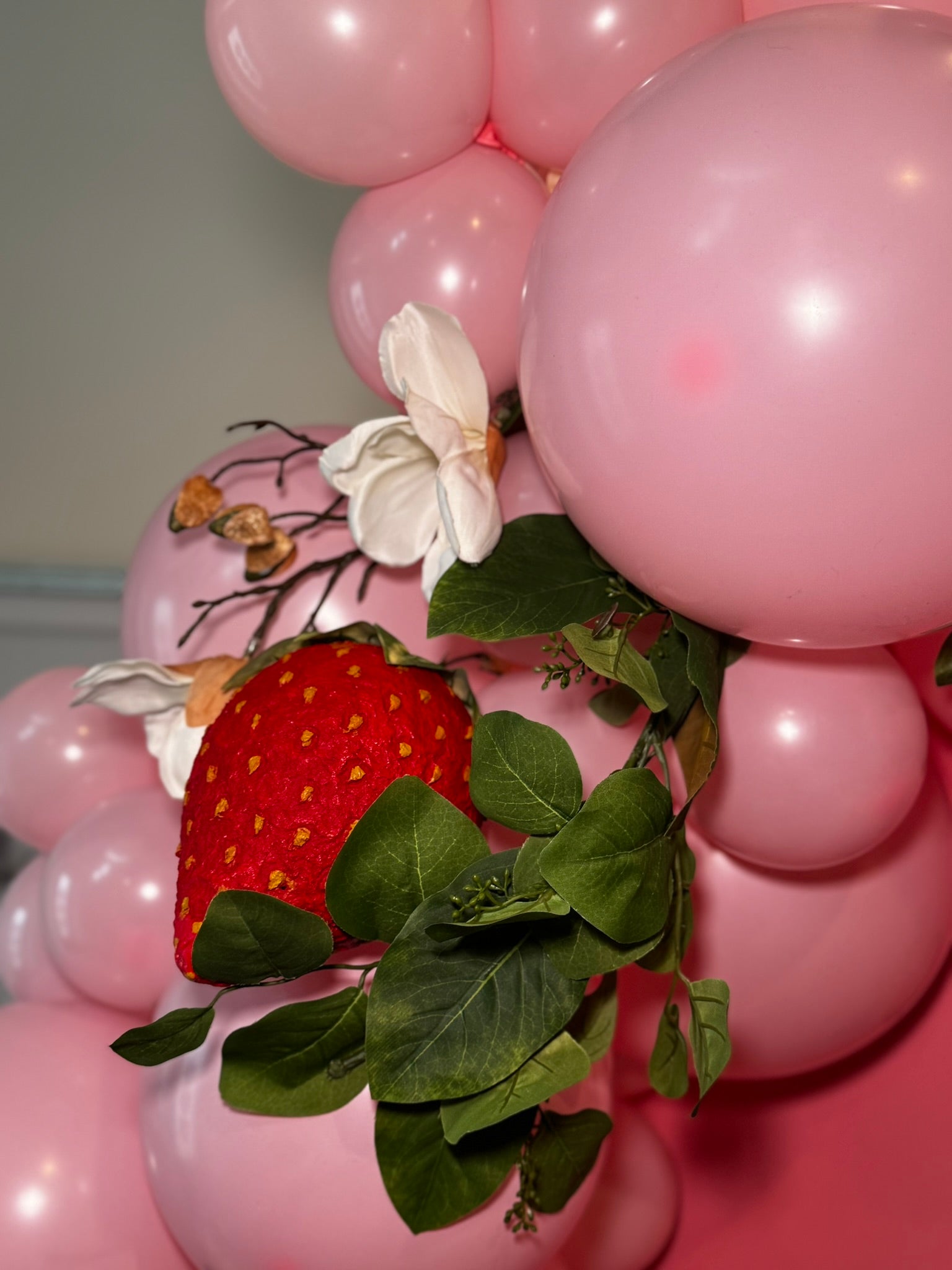 Props - Strawberry with Flowers