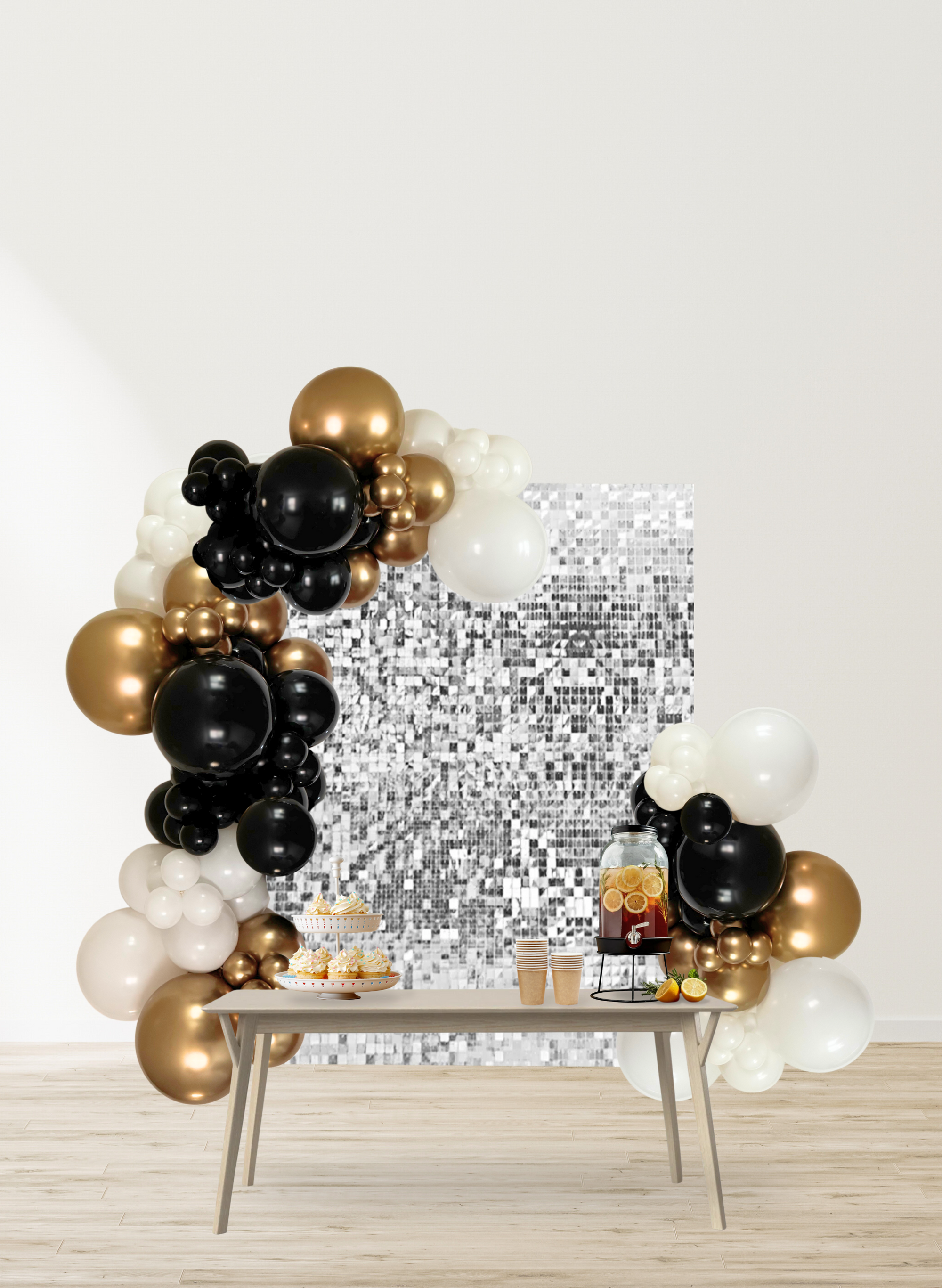 Graduation - Shimmer Wall Set (Silver)