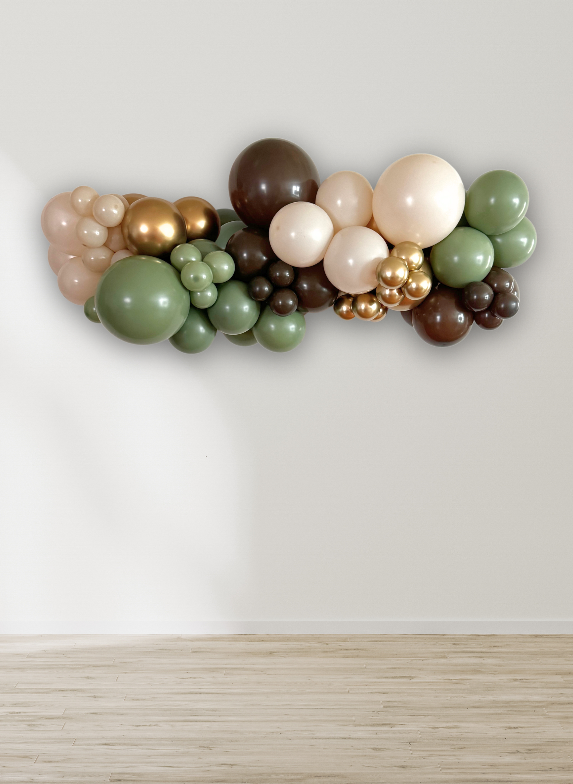 Woodland - The Balloon Garland